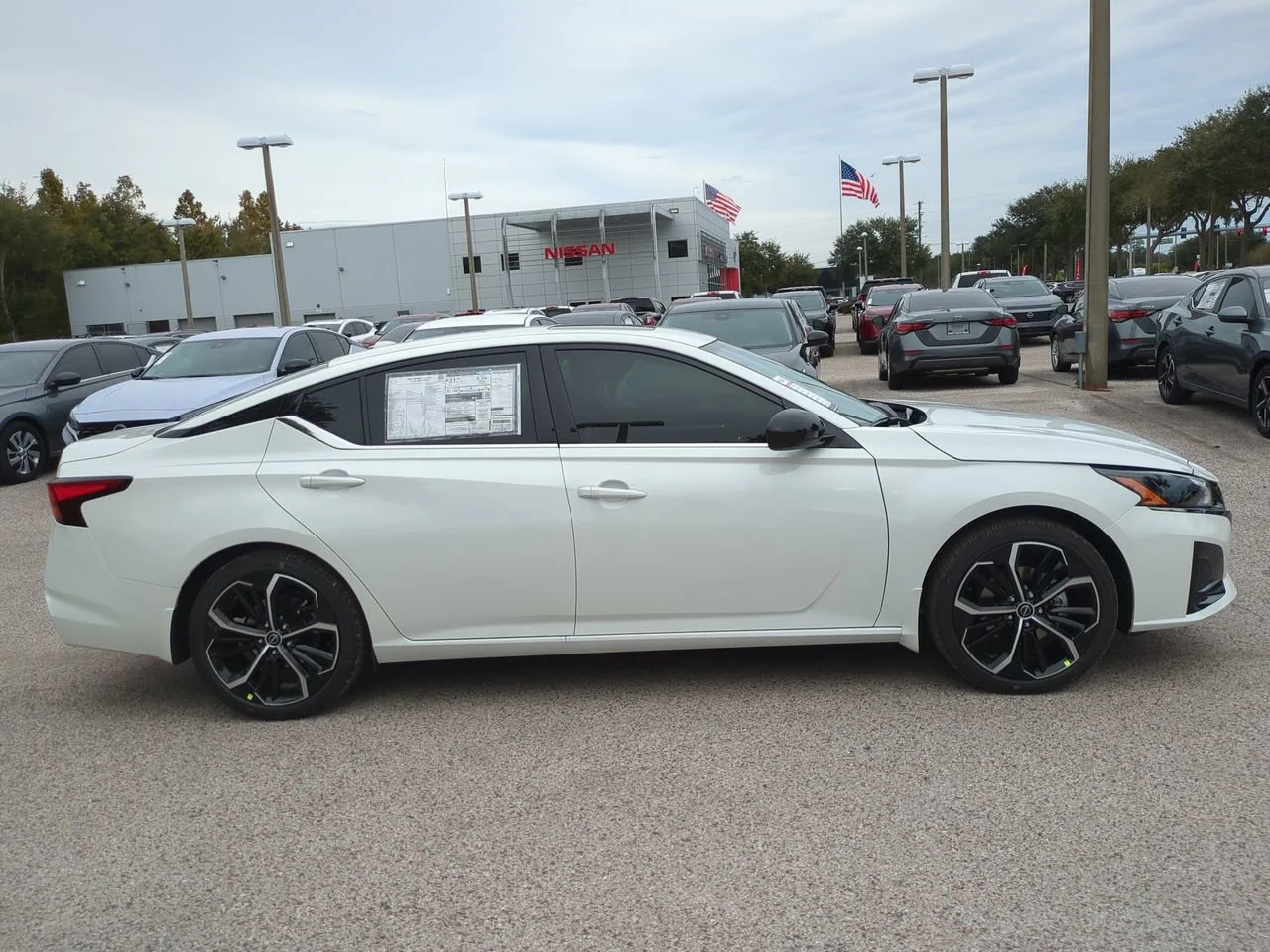 New 2025 Pearl White TriCoat Nissan SR image 6