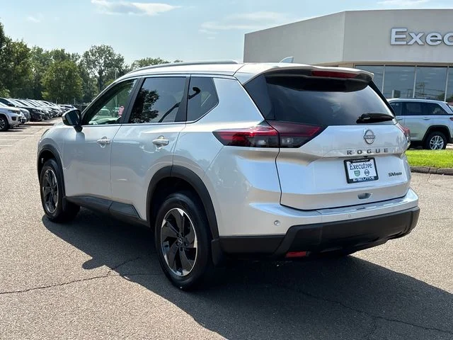 Certified Used 2024 Silver Nissan SV image 4