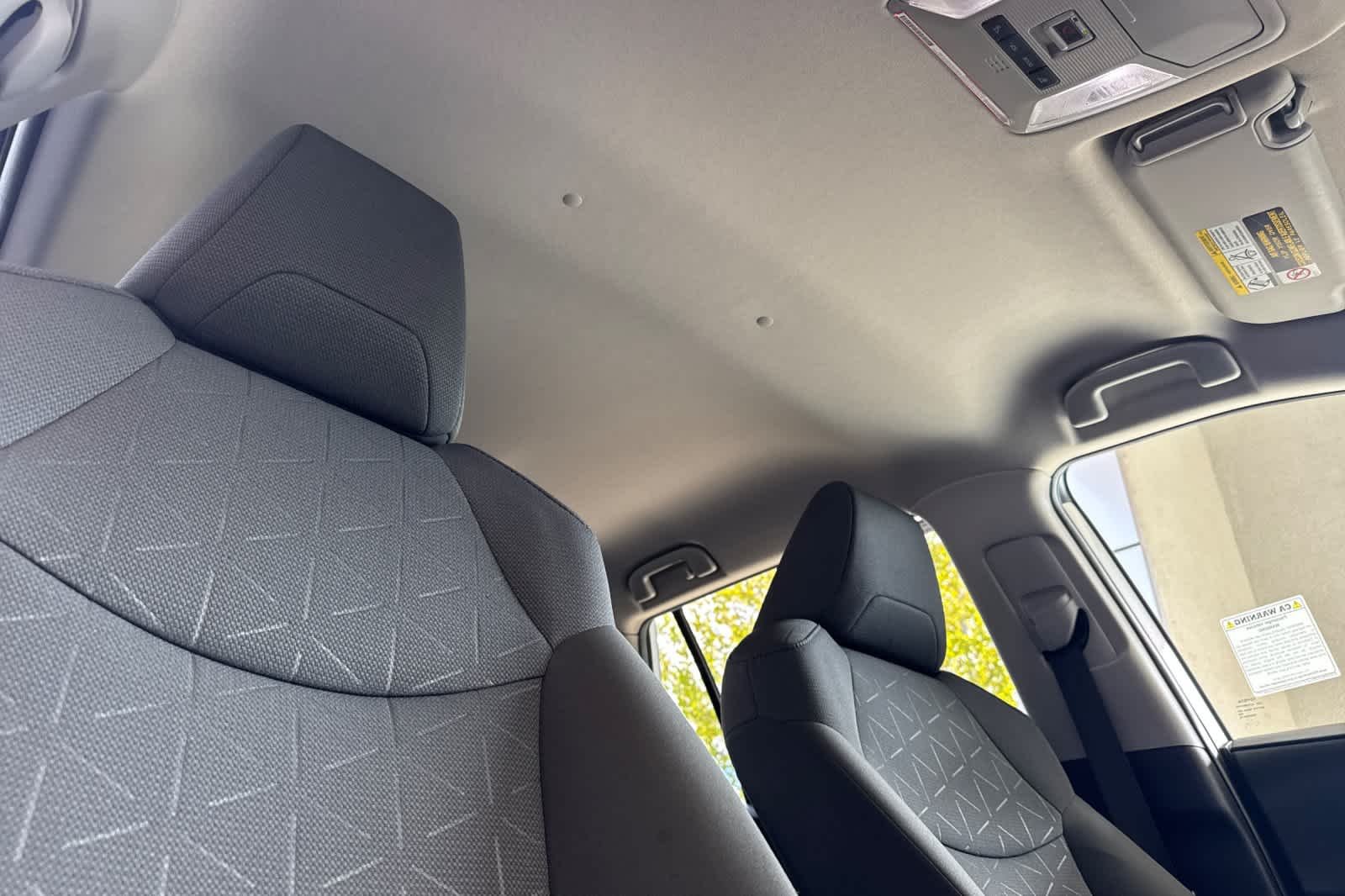 Used 2022 Silver Sky Metallic Toyota XLE image 17