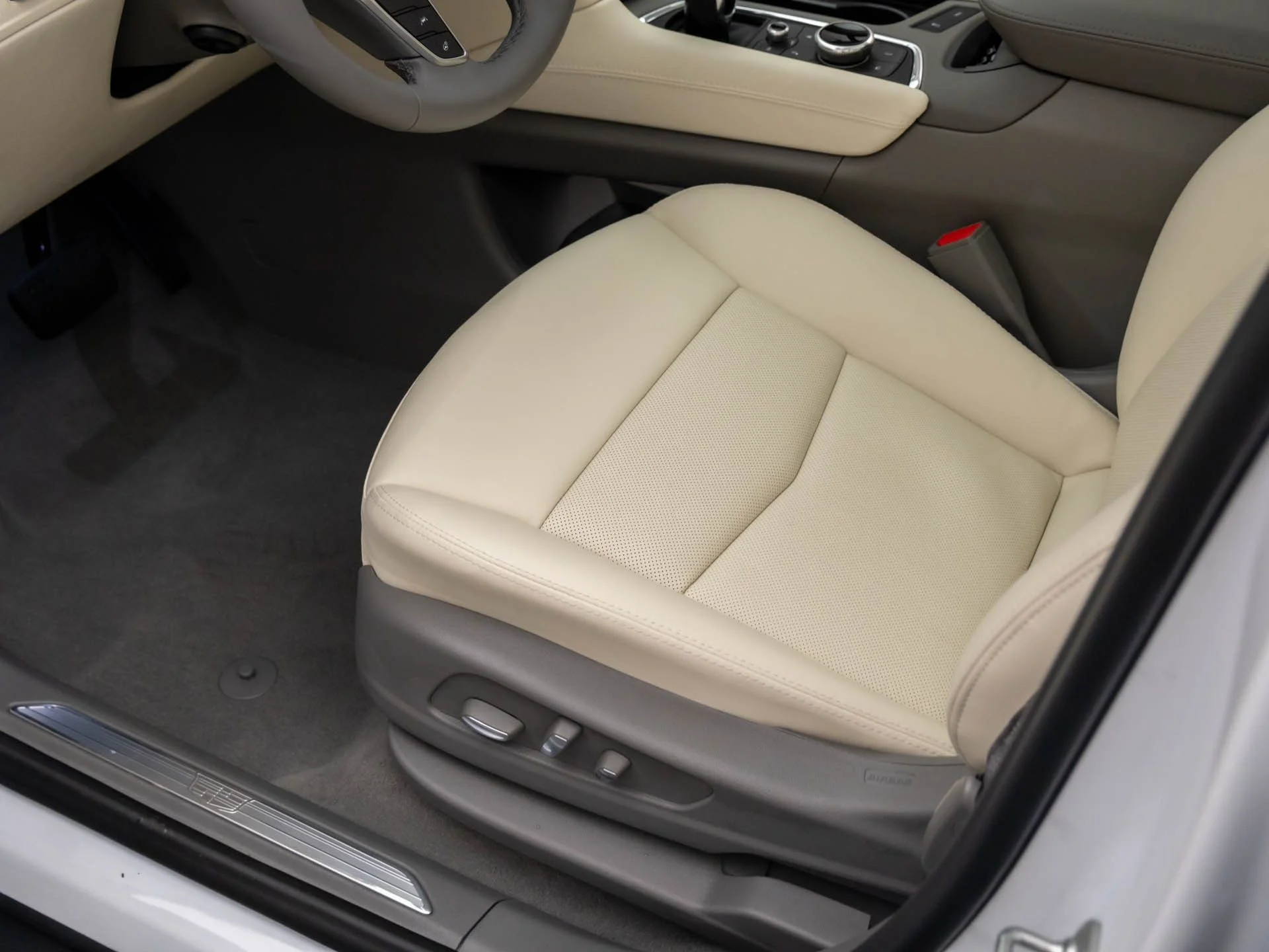 New 2026 White Cadillac Premium Luxury image 15