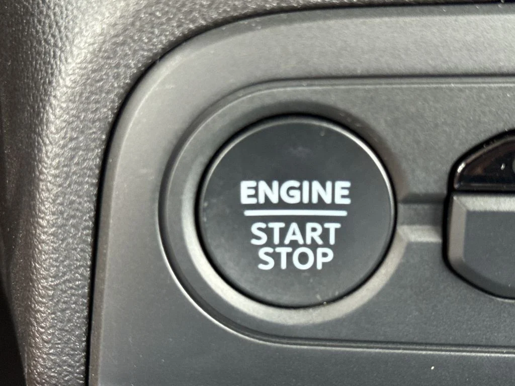 New 2025 Gray Ford Outer Banks image 23