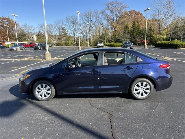 2026 Toyota Corolla LE photo 2