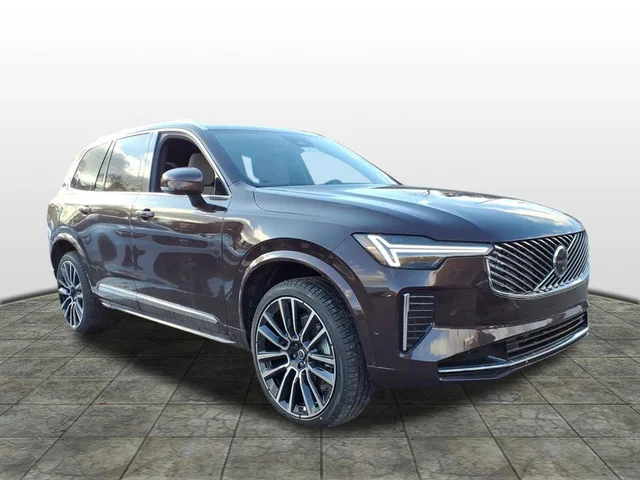 2026 Volvo XC90 Plus