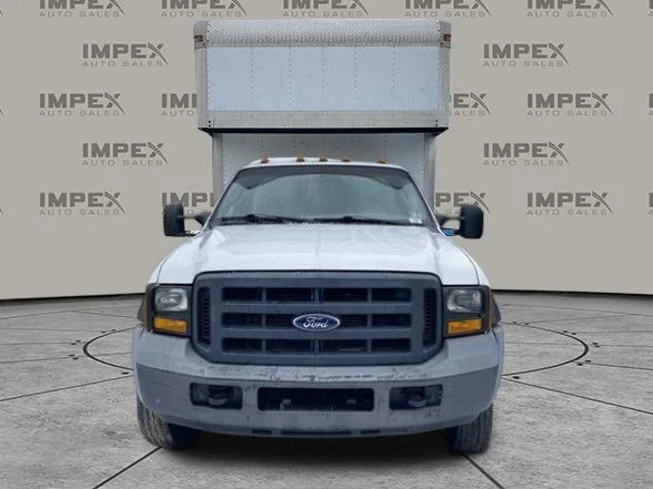Used 2006  Ford  image 2