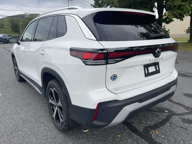 New 2026 Pure White Volkswagen 2.0T SE image 2