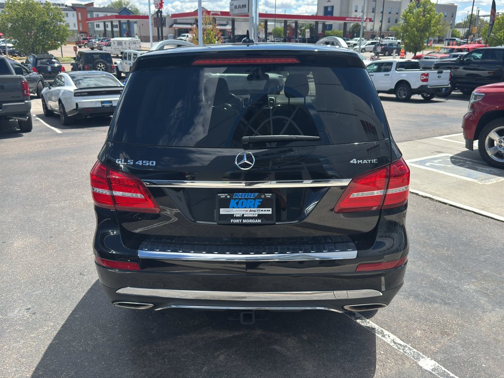 Used 2019 Black Mercedes-Benz 450 4MATIC® image 4