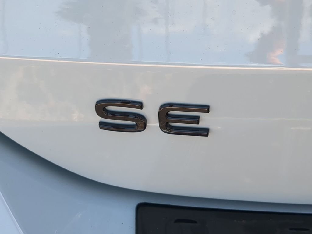 New 2026 Gray Volkswagen 1.5T SE Black image 10