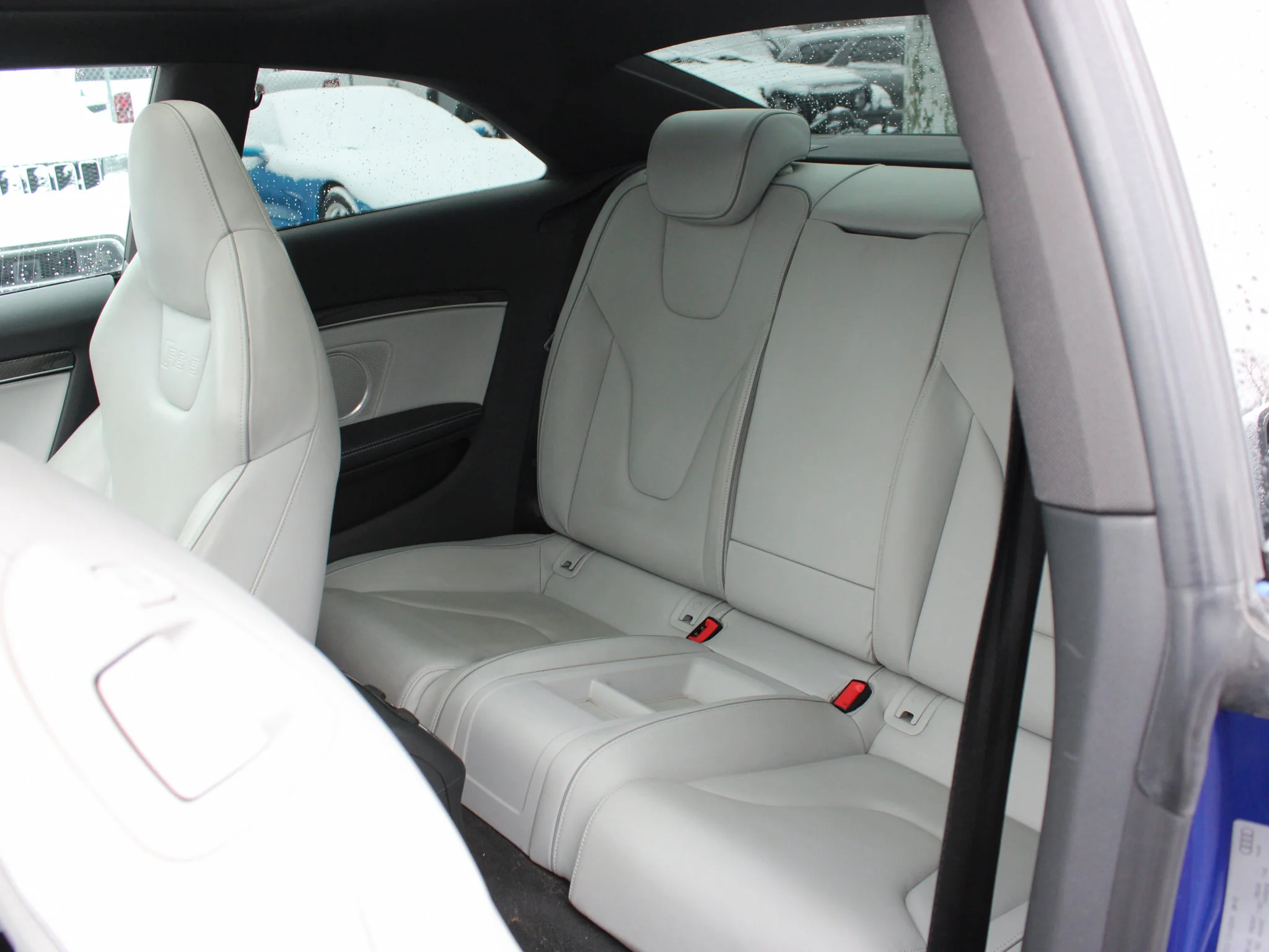 Used 2014 Blue Audi 4.2 * V8 | Quattro | 450 HP | 3M PPF | Winter Tires | Navigation | Backup Camera | Heated Seats | image 18