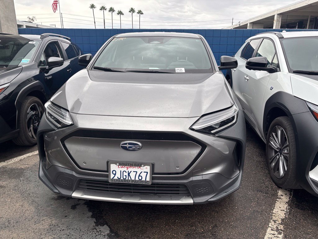 Used 2023 Carbon Subaru Premium image 2