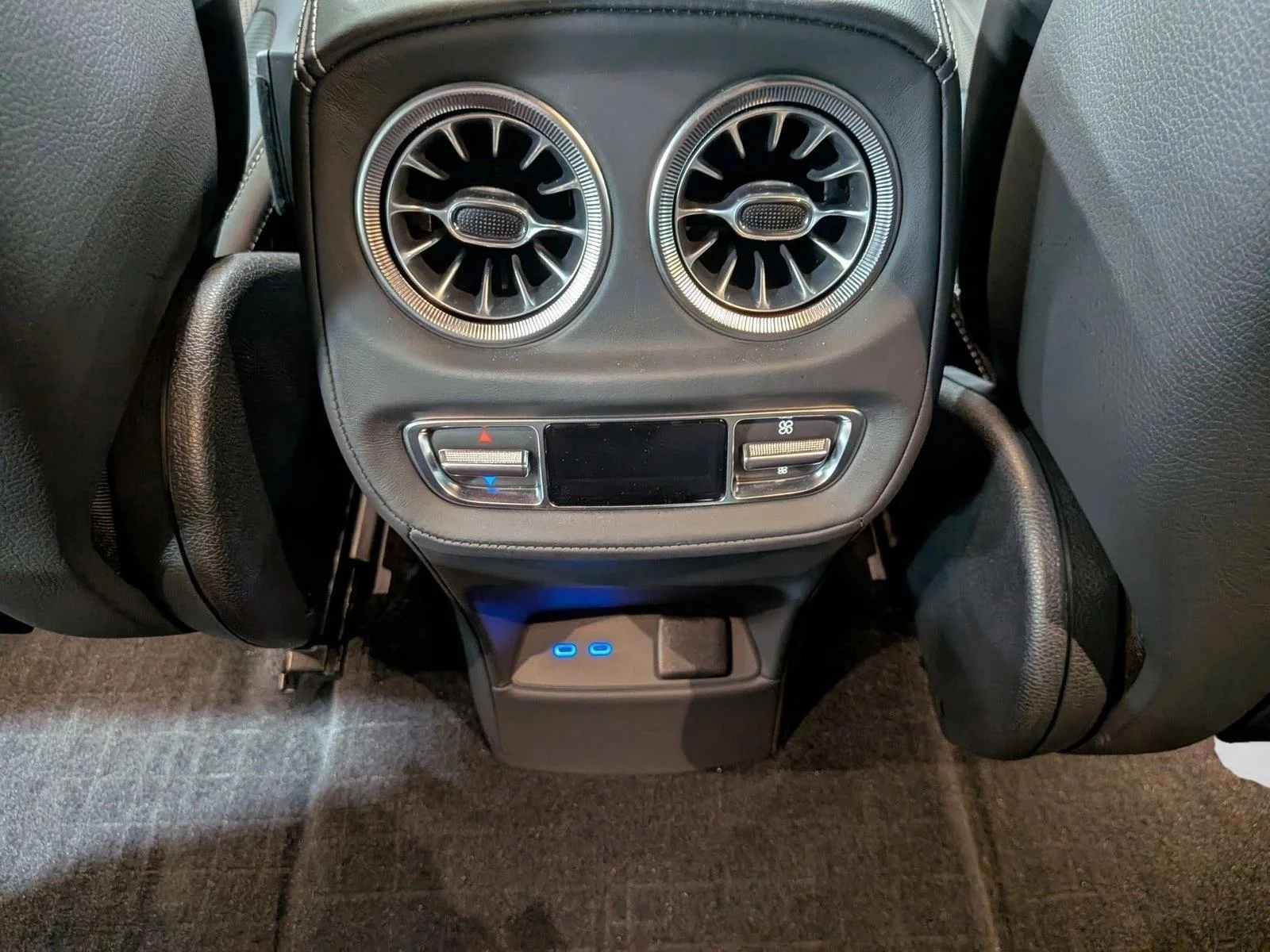 Used 2025 Manufaktur Platinum Magno Mercedes-Benz AMG® G 63 image 18