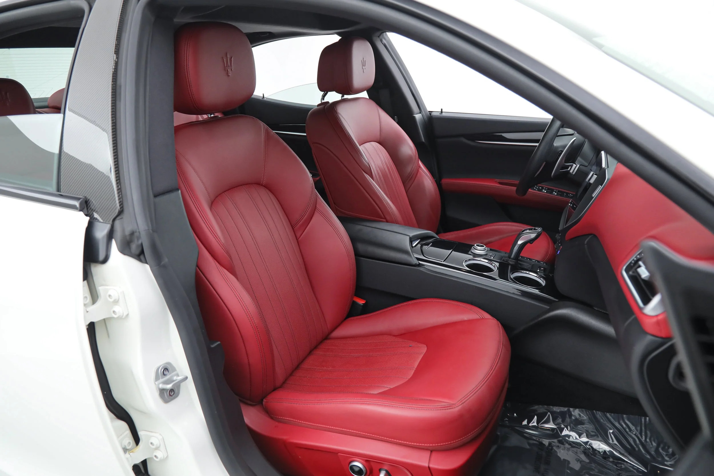 Certified Used 2023 White Maserati Modena image 11