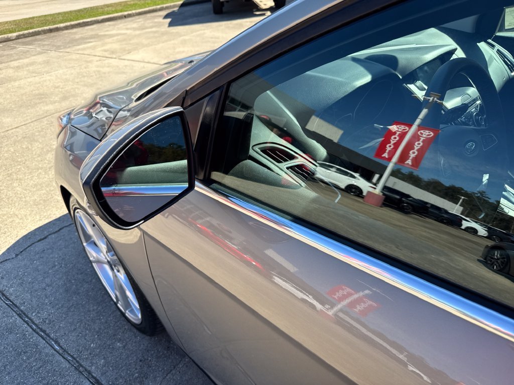 Used 2016  Ford Titanium image 12