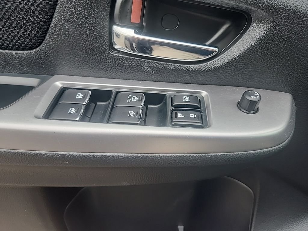 Used 2016 Gray Subaru 2.0i Premium image 23