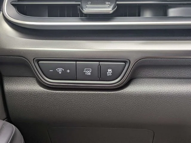 New 2026 Ceramic Silver Kia SX Prestige image 26