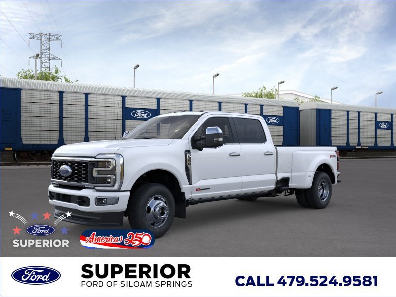 New 2026 Star White Metallic Tri-Coat Ford Platinum image 1