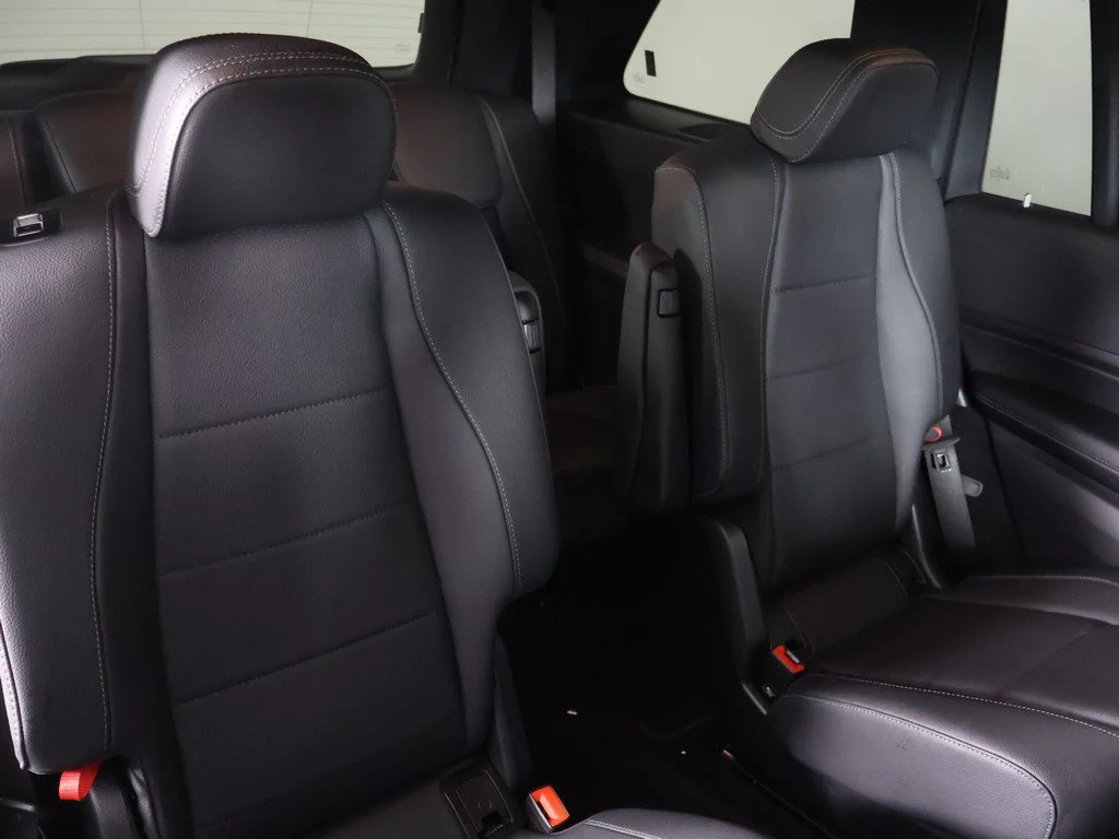 Used 2025 Silver Mercedes-Benz GLS 450 image 40