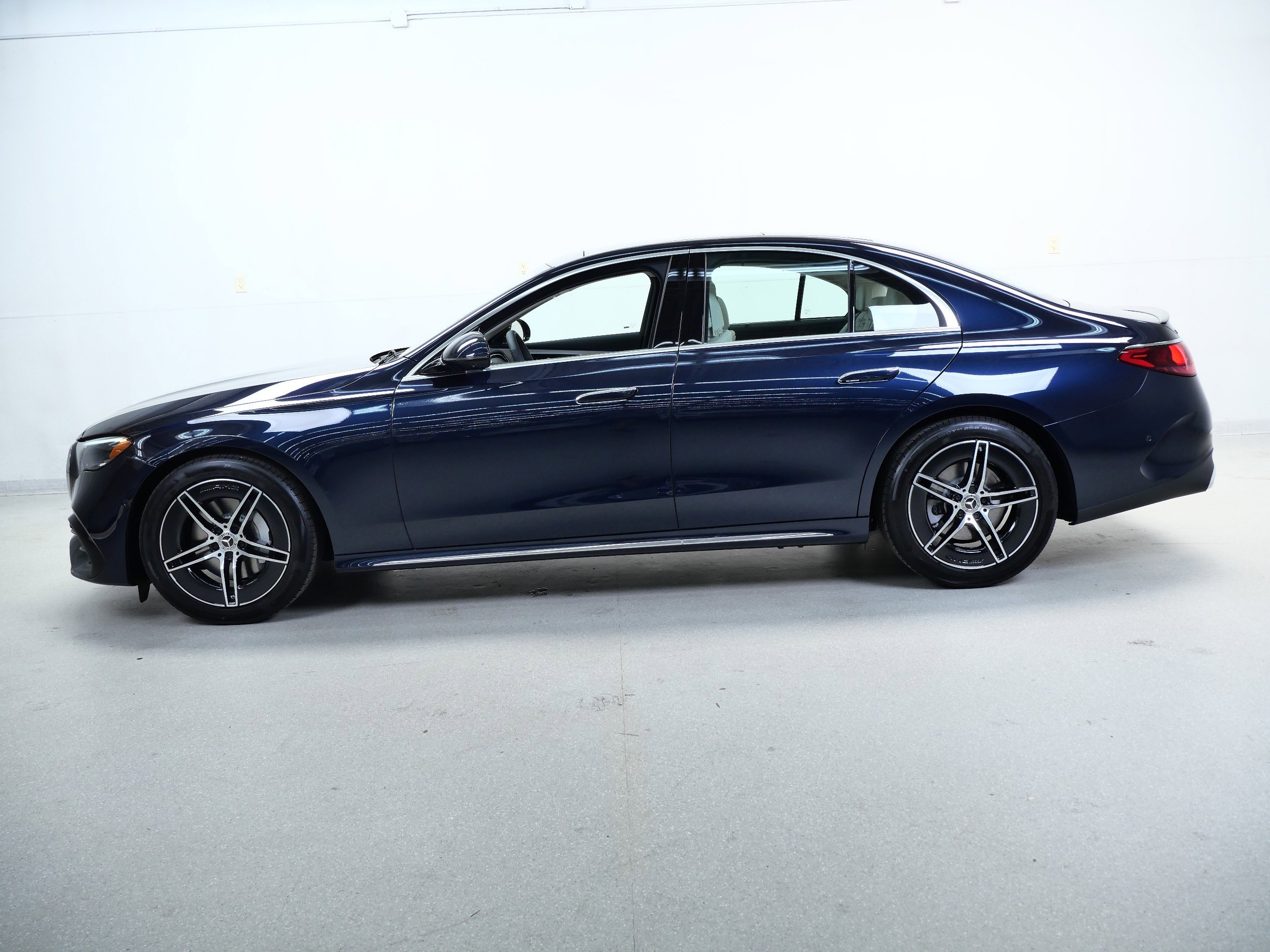 New 2026 Nautical Blue Metallic Mercedes-Benz E 350 image 5
