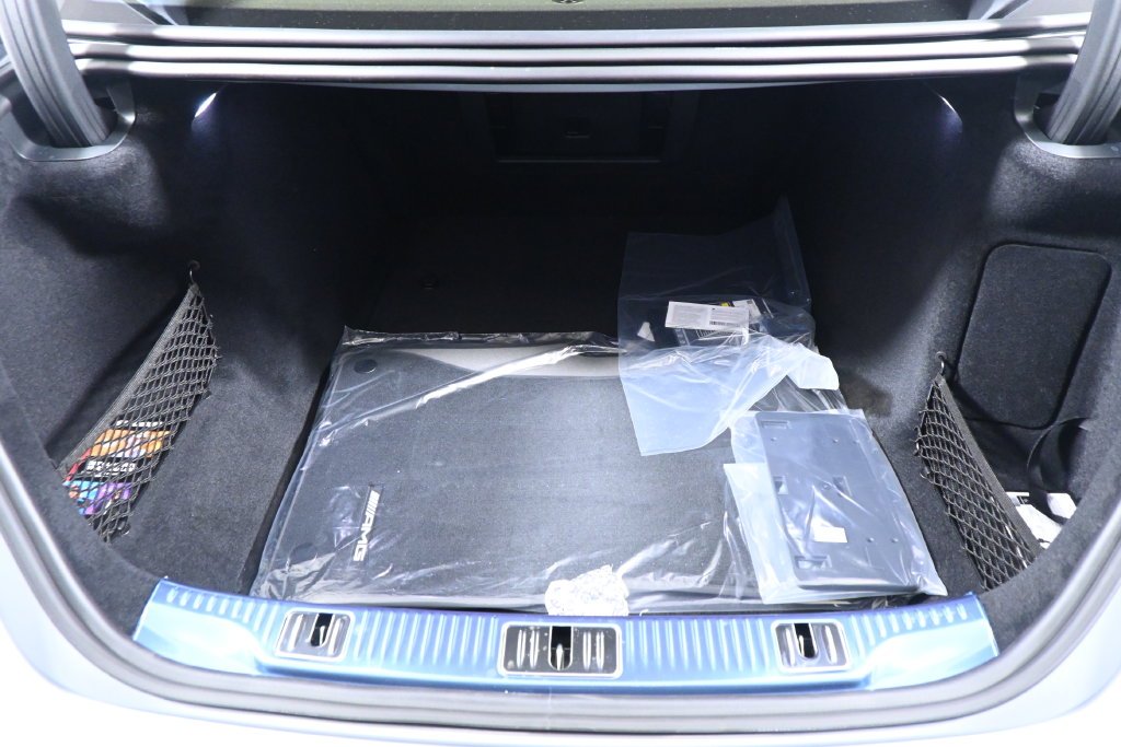 New 2027 Cirrus Silver Metallic Mercedes-Benz S 500 image 35
