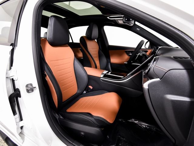 New 2026 Polar White Mercedes-Benz C 43 AMG® image 34