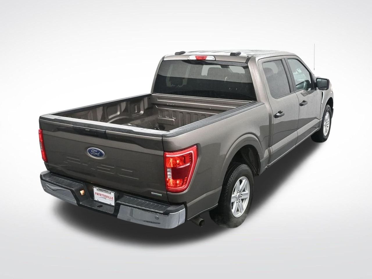 Used 2023 Gray Ford XLT image 23