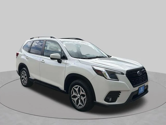 Used 2024 Crystal White Pearl Subaru Premium image 9