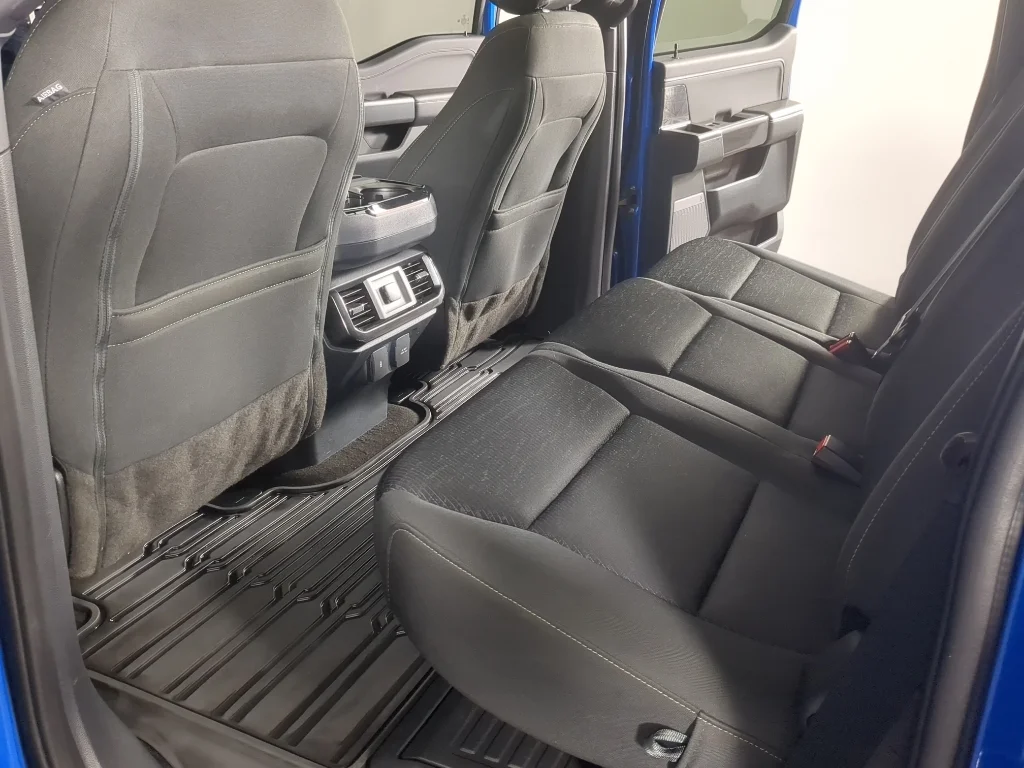 Used 2021 Velocity Blue Metallic Ford XLT image 14