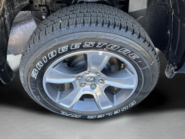 New 2026 Diamond Black Crystal Pearl-Coat Exterior Paint RAM Express image 31