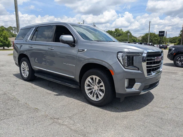 2021 GMC Yukon SLT
