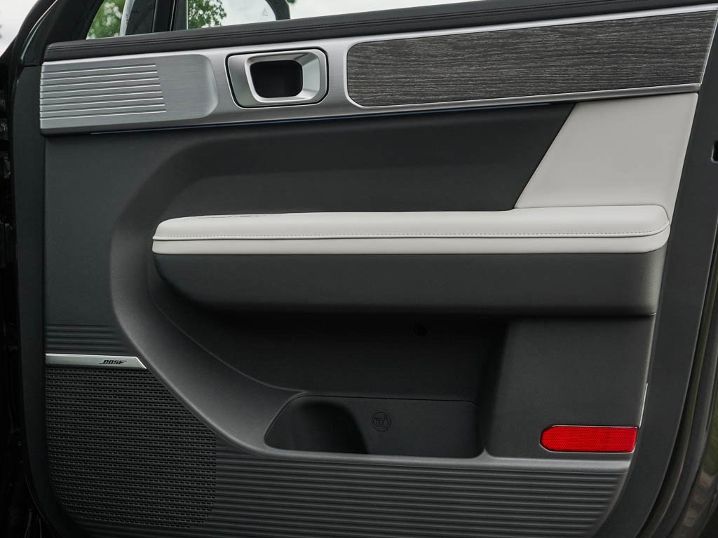 New 2026 Rockwood Green Hyundai Limited 6P AWD image 10