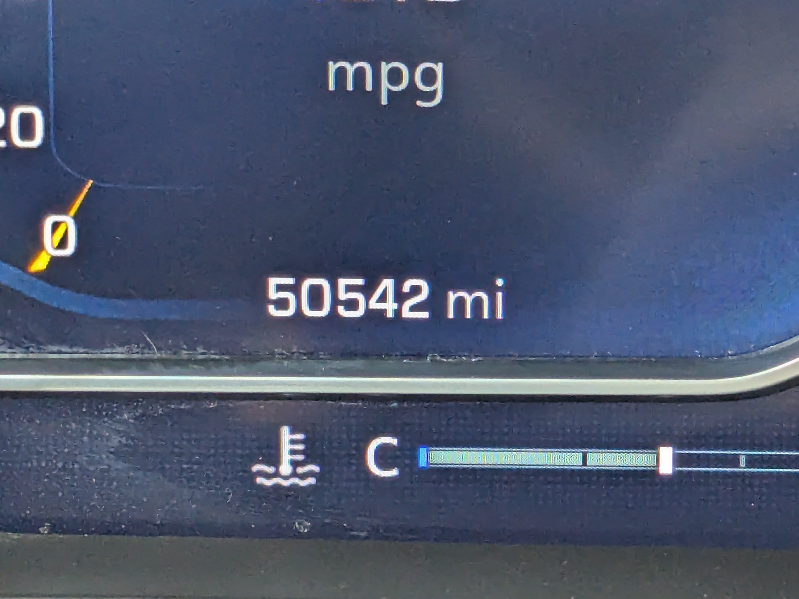 2GCUDGED8P1102624