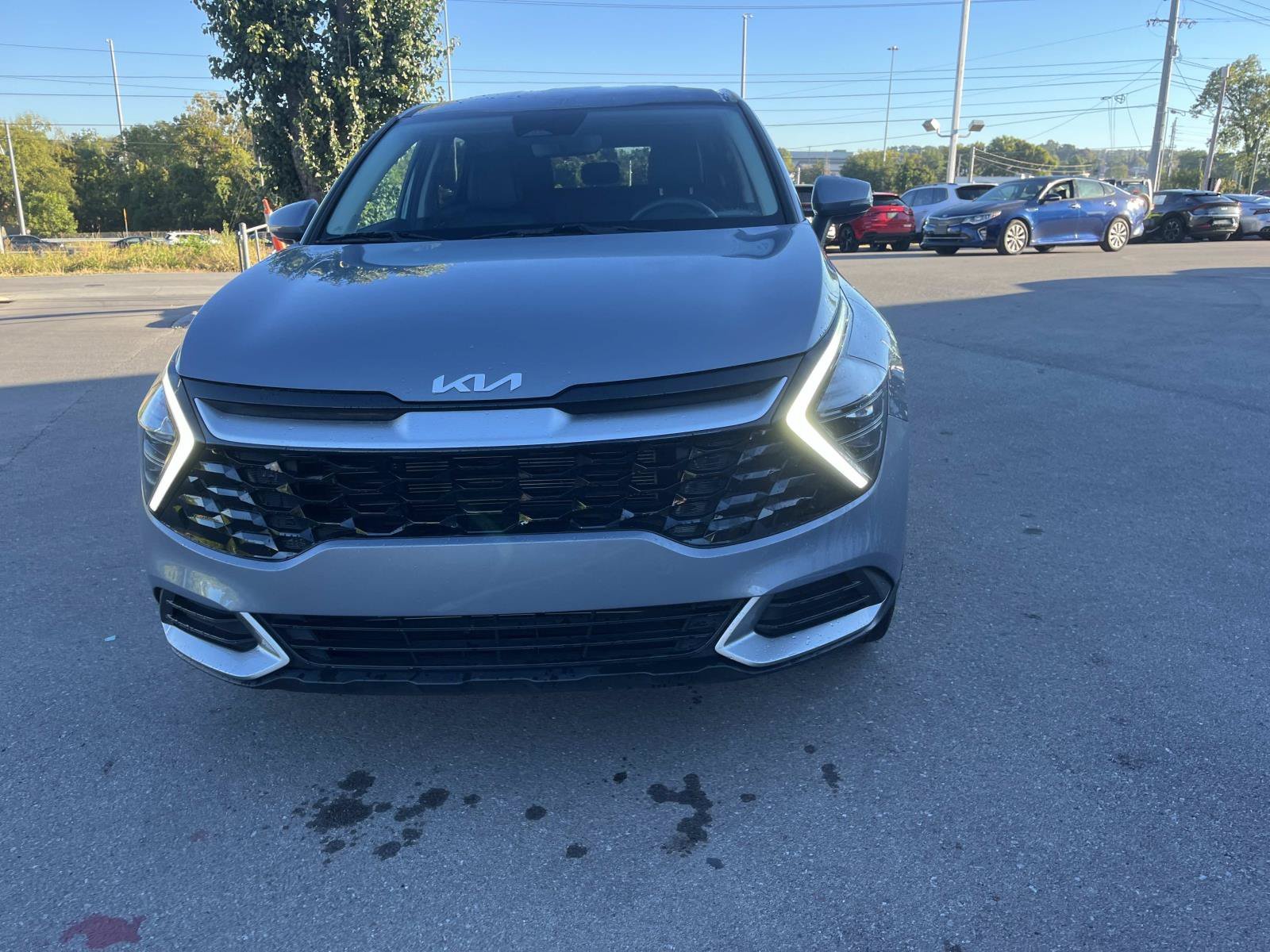 Used 2024 Everlasting Silver Kia EX image 8