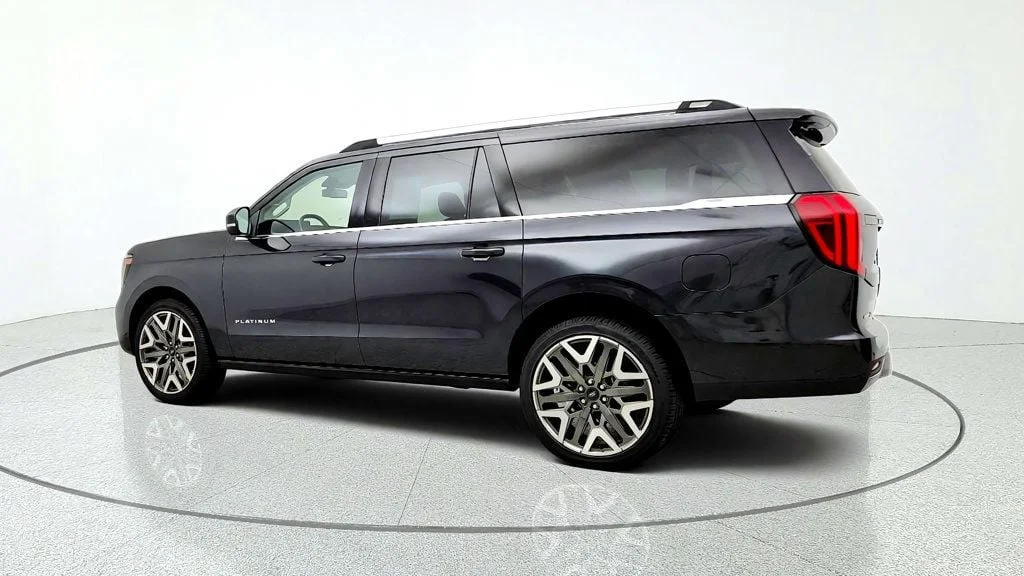 Used 2025 Dark Matter Gray Metallic Ford Platinum 4x4 w/ BlueCruise, 24