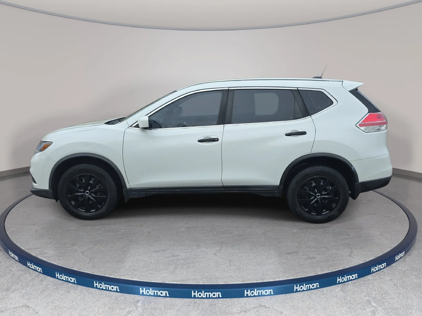 Used 2016 Glacier White Nissan S image 9