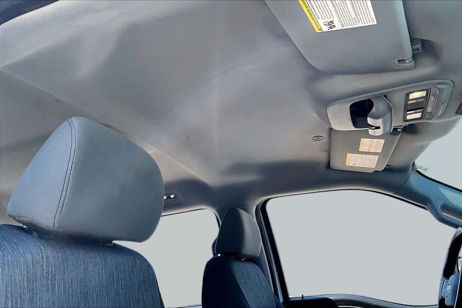 Used 2021 Oxford White Ford XLT image 14