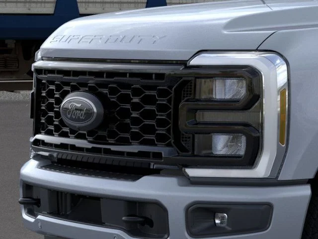 New 2026 Glacier Gray Metallic Tri-Coat Ford Lariat image 17