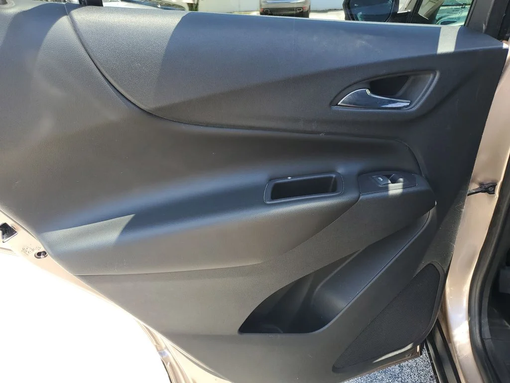 Used 2019 Beige Chevrolet LT image 9
