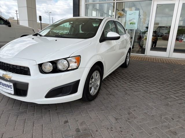 Used 2015 Chevrolet Sonic LT with VIN 1G1JC5SHXF4150428 for sale in Plano, TX