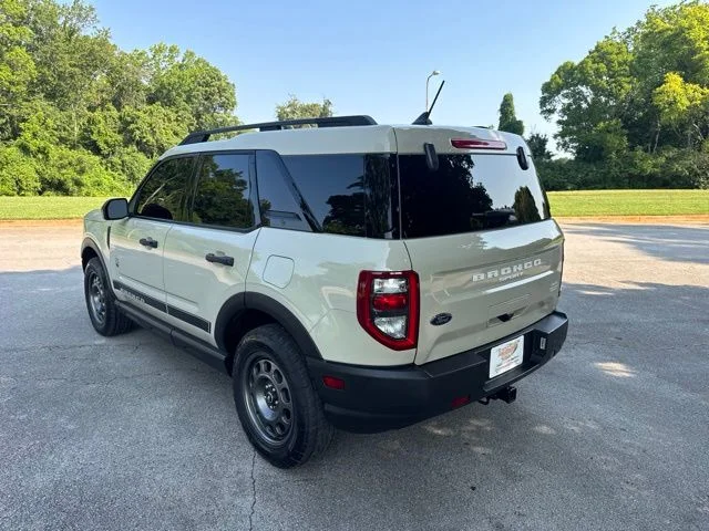 Used 2024 Beige Ford Big Bend image 5
