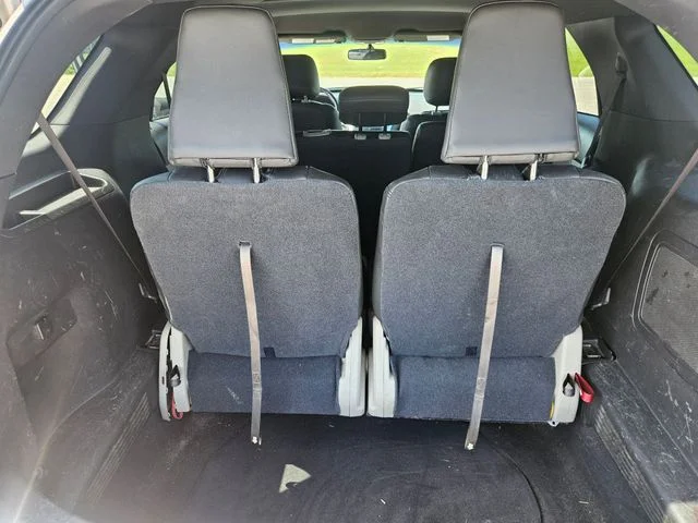 Used 2013 Silver Ford Limited image 21