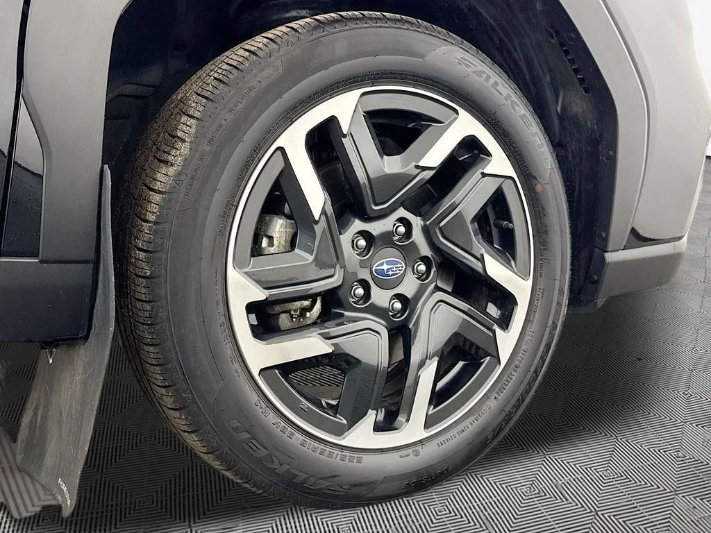 Used 2025 Black Subaru Limited image 24