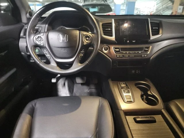 Used 2020  Honda RTL image 5