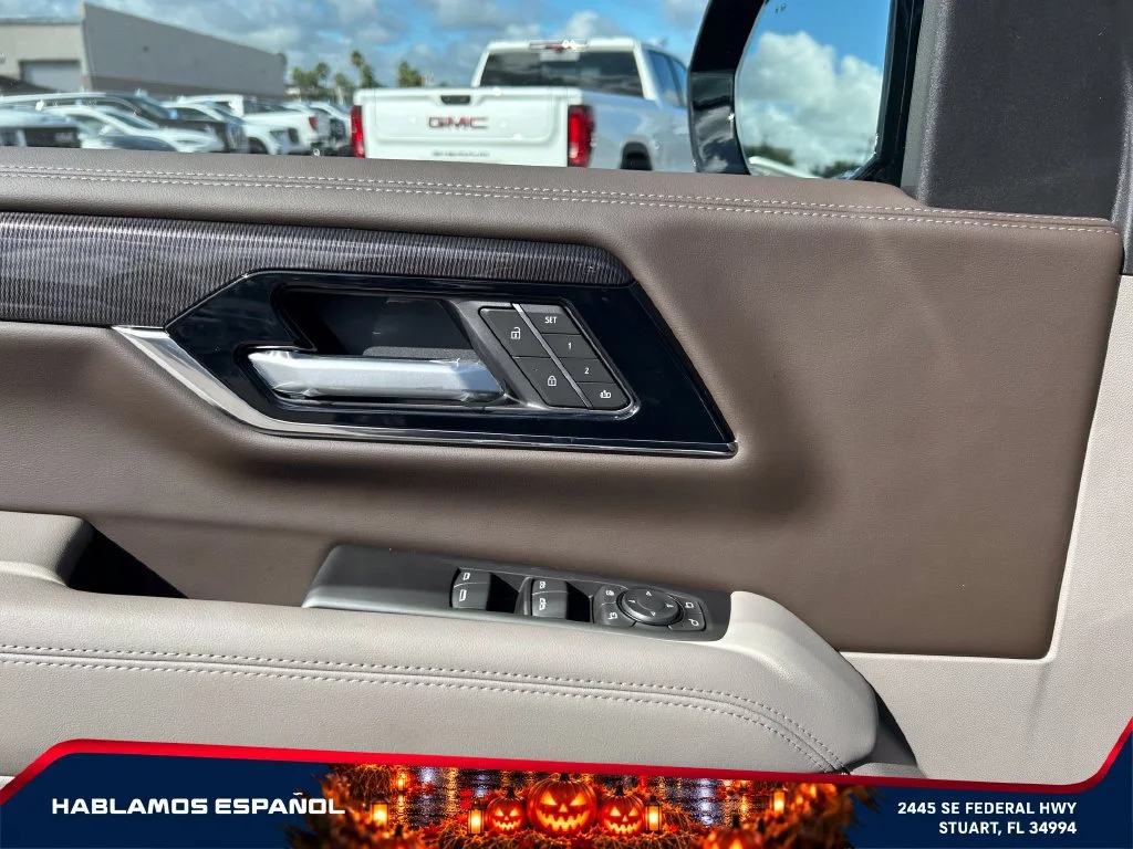 New 2026 Onyx Black GMC Elevation image 23