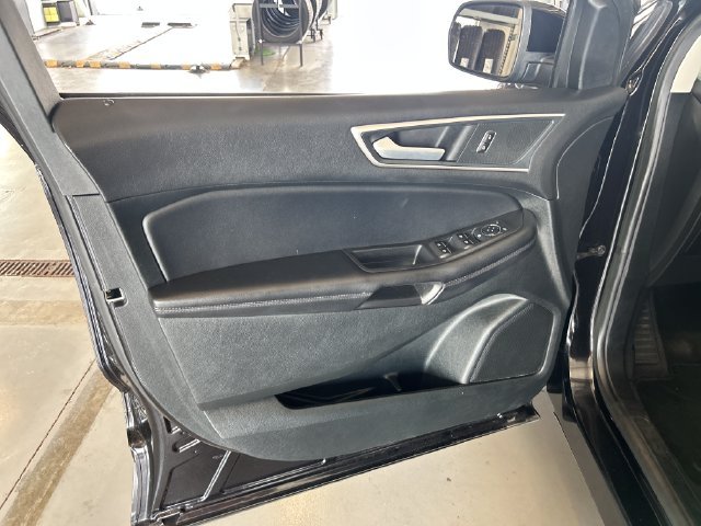 Used 2023 Black Ford SEL image 12