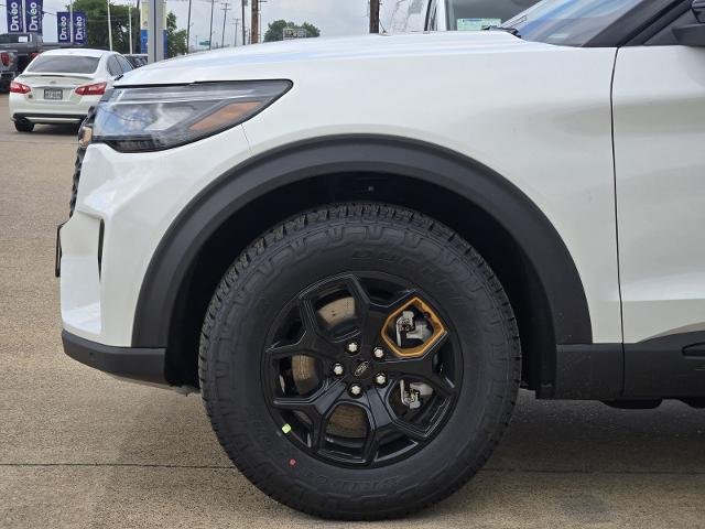 New 2026 Star White Metallic Tri-Coat Ford Tremor® image 27