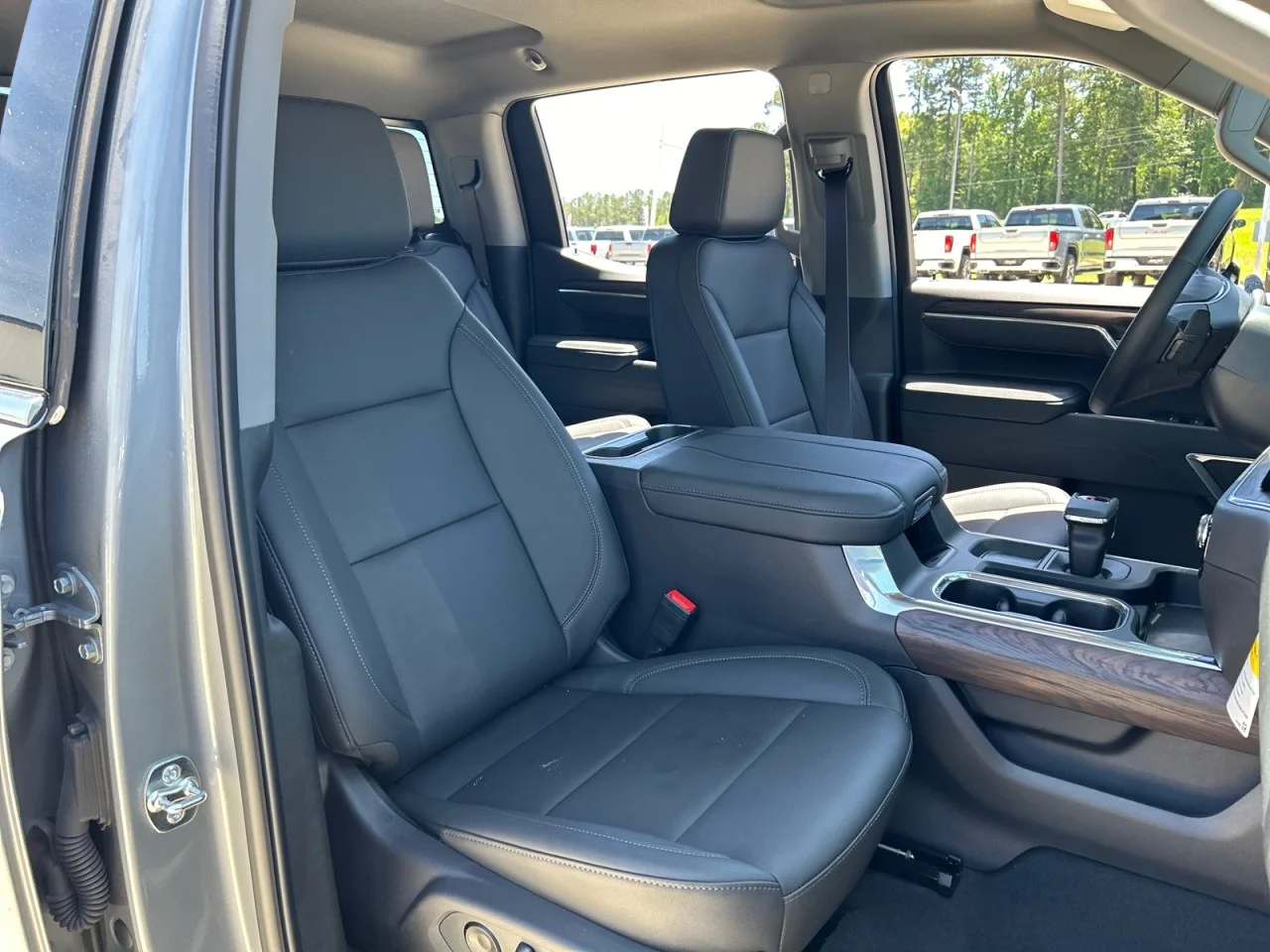 New 2026 Sterling Metallic GMC SLT image 20