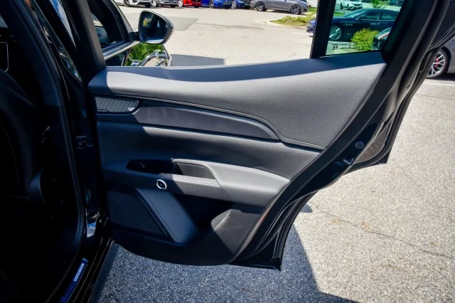 New 2024 Nero Tempesta Metallic Maserati GT image 23