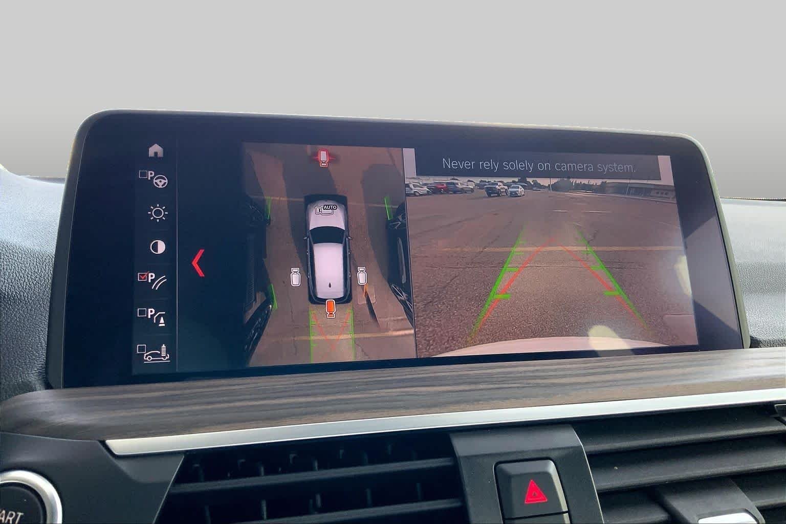Used 2019 Alpine White BMW sDrive30i image 27