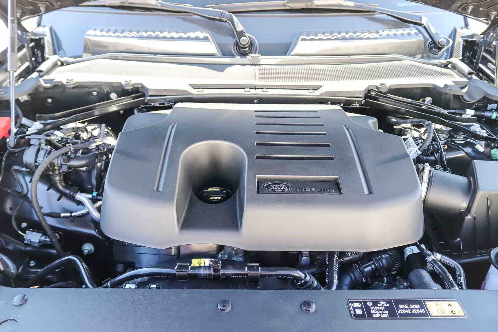 New 2026 Carpathian Grey Land Rover X-Dynamic SE image 27