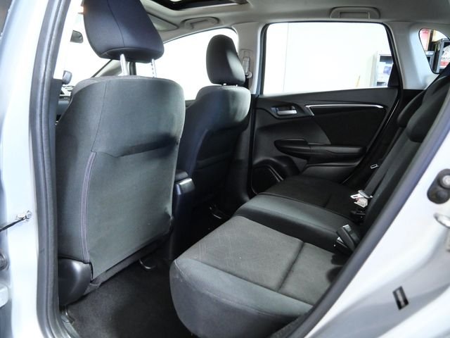 Used 2015 Silver Honda EX image 13