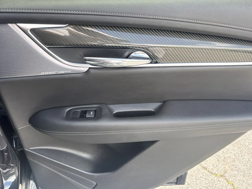 Used 2021 Green Cadillac Sport image 16